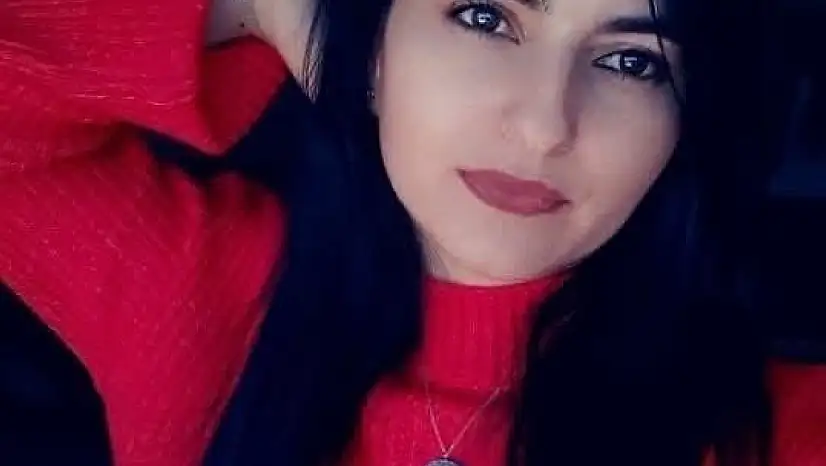 Sokak ortasında tüfekle vurulan kadın hayatını kaybetti