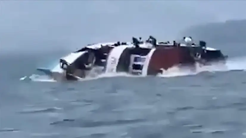 Tekne faciasında 20 kişi öldü