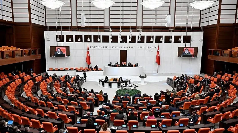 Af Düzenlemesi Meclis'te Deprem Suçluları Yararlanamayacak