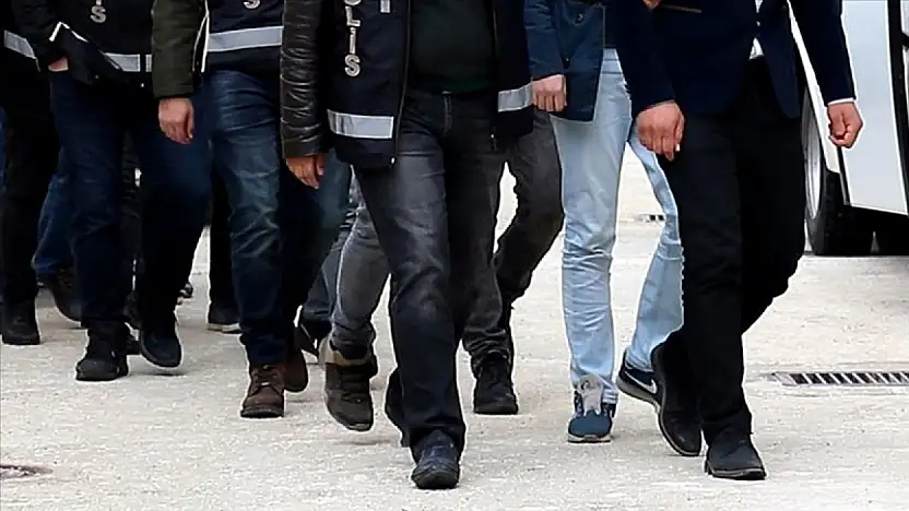 Ankara merkezli DEAŞ operasyonu: 5'i Türk 27 kişiye gözaltı