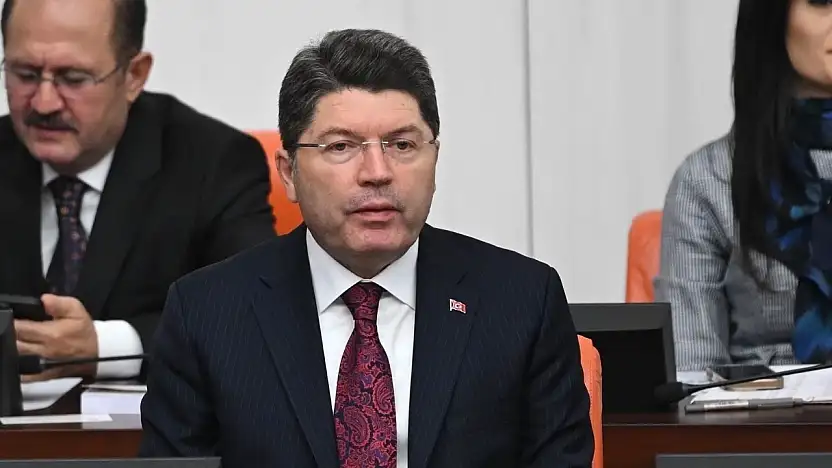 Bakan Tunç'tan Adli Emanet Bürolarında Yaşanan Hırsızlıklara İlişkin Açıklama