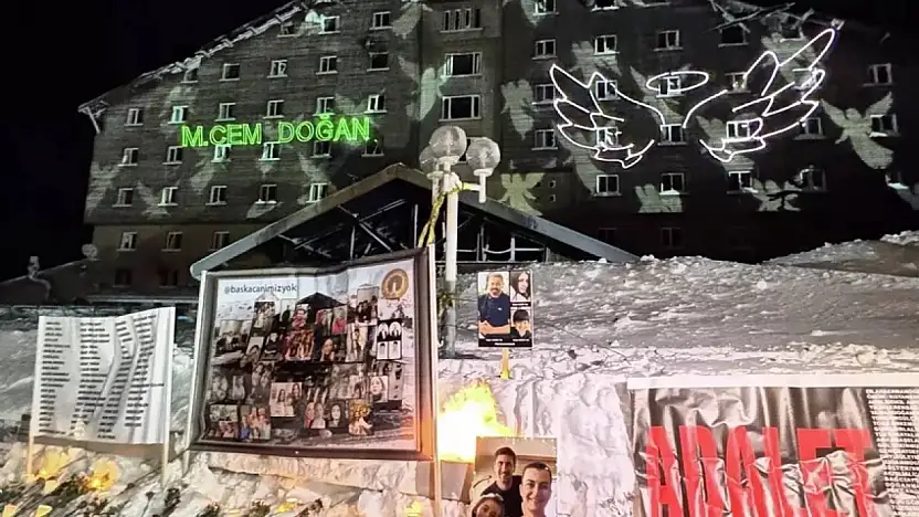 Kartalkaya'daki Grand Kartal Otel Yangınında Hayatını Kaybedenler Anıldı