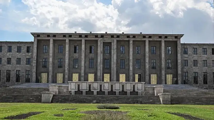 Meclis'teki 'Stajyere İstismar' İddiasında Tutuklama