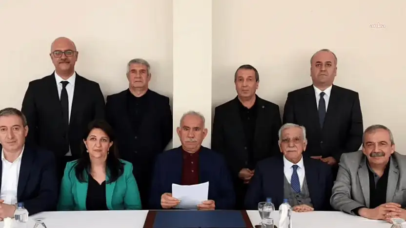 İmralı Heyeti, Öcalan'ın Mesajını Paylaştı Kardeşler Kavga Eder Ama Biri Diğerisiz Olmaz