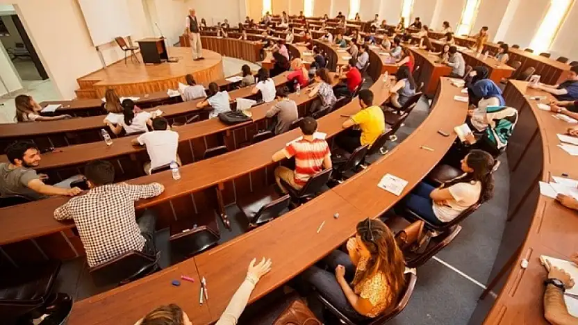 Üniversite 3 Yıl mı Olacak? YÖK Detayları Açıkladı