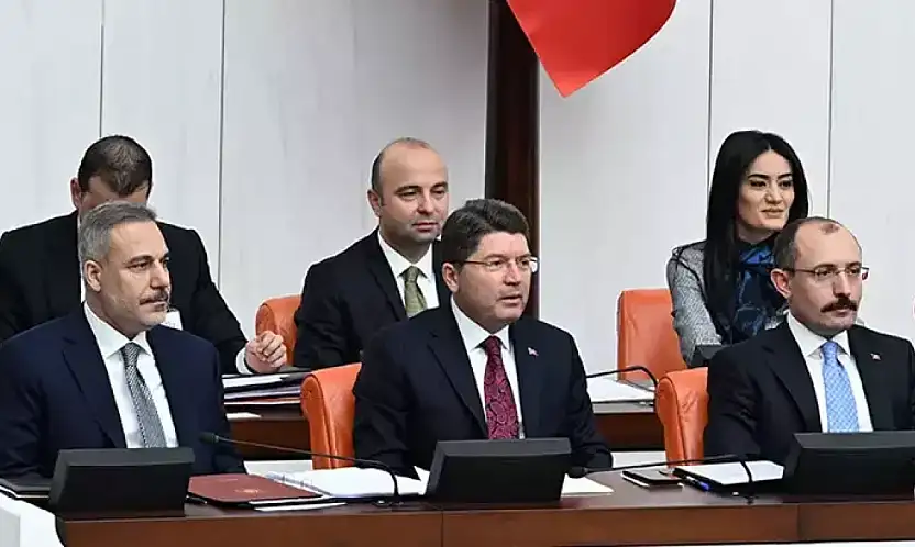 Bakan Tunç Sivil Bir Anayasa İle Milletimize Borcumuzu Ödemek İstiyoruz