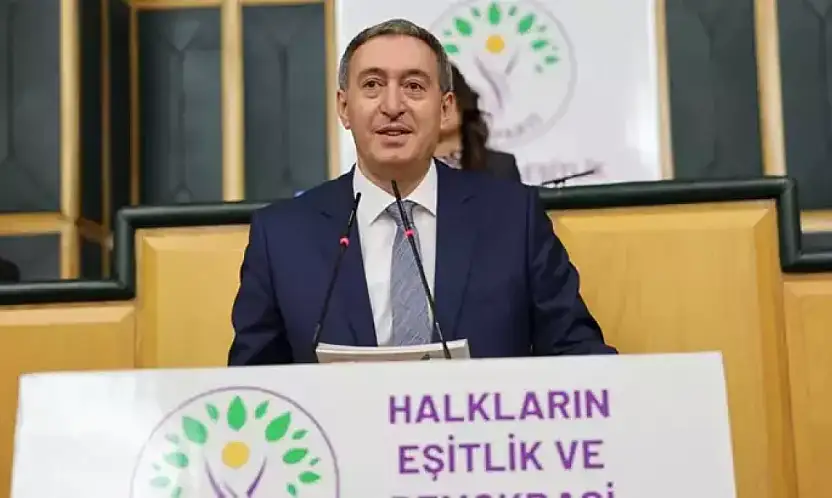 DEM Parti'li Bakırhan Çözümü Tartışmak Varken Anlamsız Kavgalara Başvurmak Siyasetsizliktir