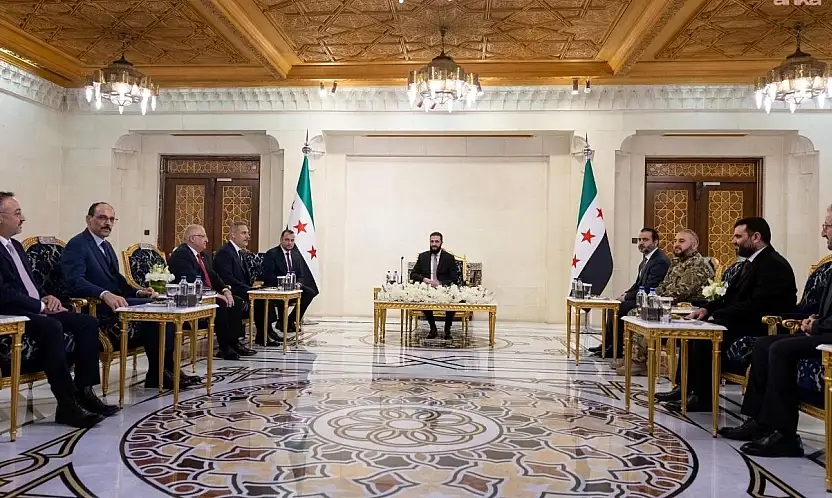 Hakan Fidan, Yaşar Güler Ve İbrahim Kalın, Ahmed Şara İle Görüştü