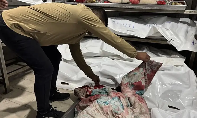 İsrail'in Gazze'ye Saldırılarında Can Kaybı 70 Bin 354'e Yükseldi