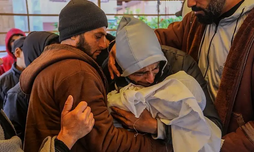 İsrail'in, Gazze'ye Saldırılarında Can Kaybı 71 Bin 269'a Yükseldi