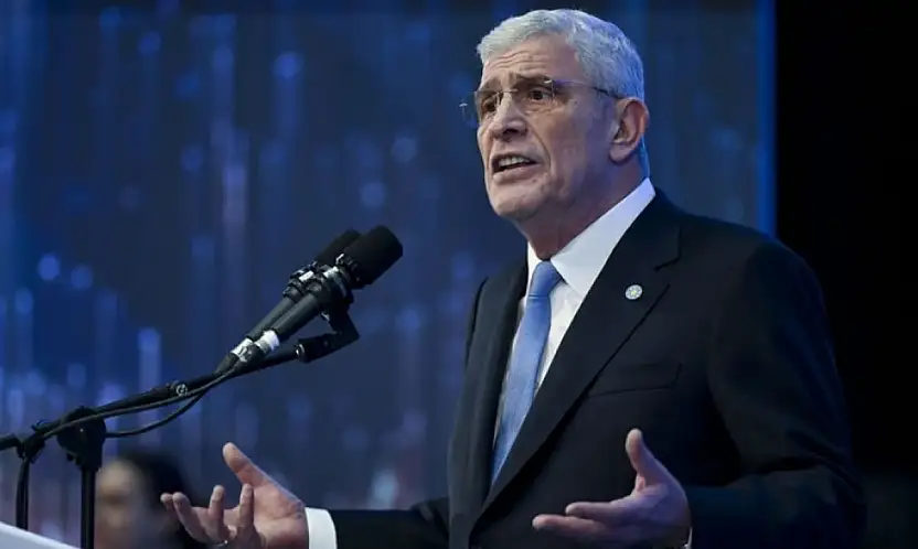 İyi Parti'de Müsavat Dervişoğlu Yeniden Genel Başkan Oldu