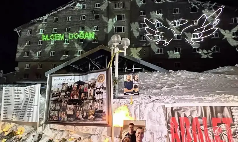 Kartalkaya'daki Grand Kartal Otel Yangınında Hayatını Kaybedenler Anıldı
