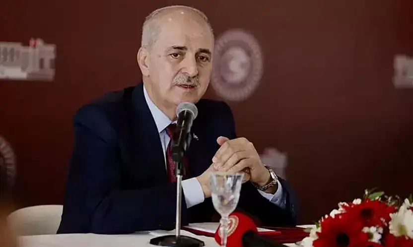 Kurtulmuş Bayrağımıza Uzanan Her El Tüm Milletimize Ve Asırlık Kardeşliğimize Uzanmış Demektir