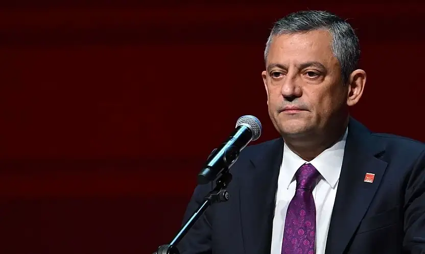 Özgür Özel'den 2026 Yılı Asgari Ücret Rakamına Tepki