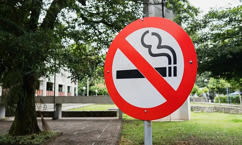 Sigara Yasağı Genişliyor Parklar Ve Sahiller Dumansız Alan Olacak