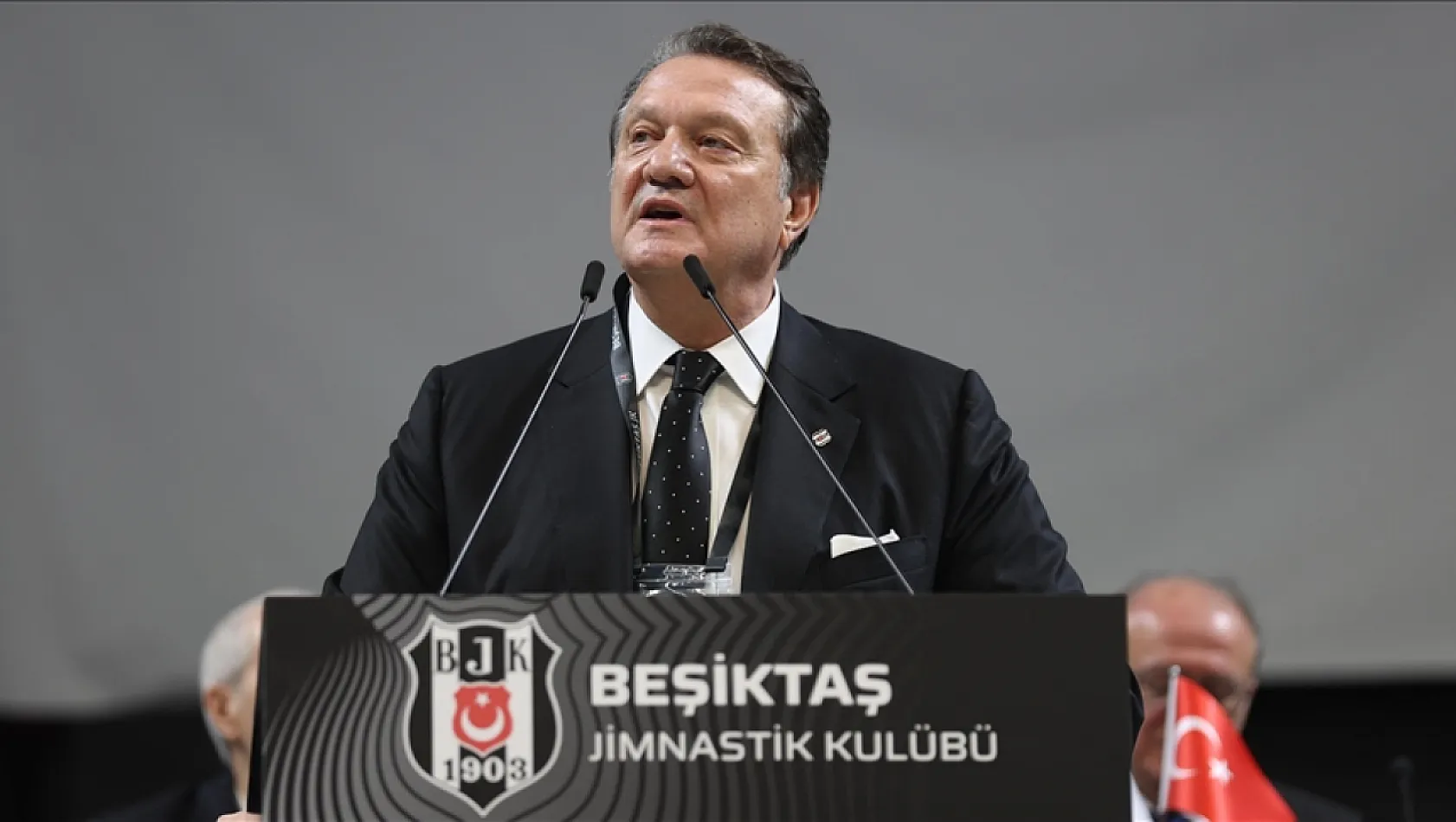 Beşiktaş'ta Yeni Teknik Direktör Açıklaması