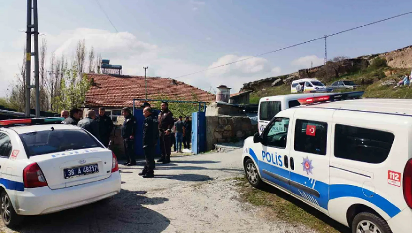 Kayseri'de Şüpheli Ölüm! 2 Genç Evde Ölü Bulundu