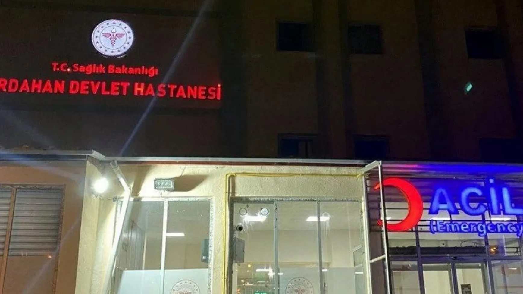 Ardahan'da Öğrenci Yurdunda 25 Öğrenci Yemekten Zehirlendi