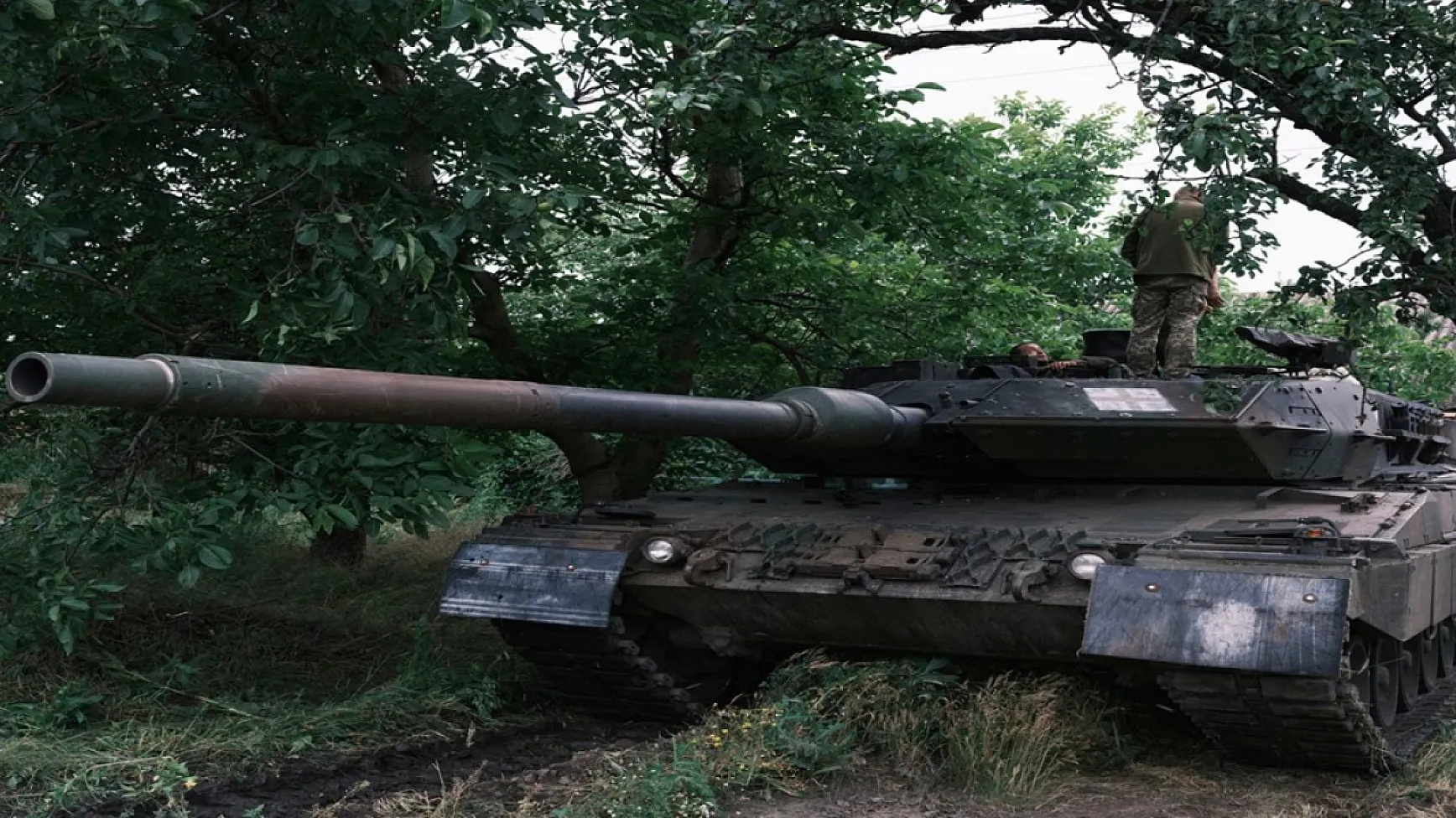 Rus Ordusu Leopard 2A6 Ele Geçirdi