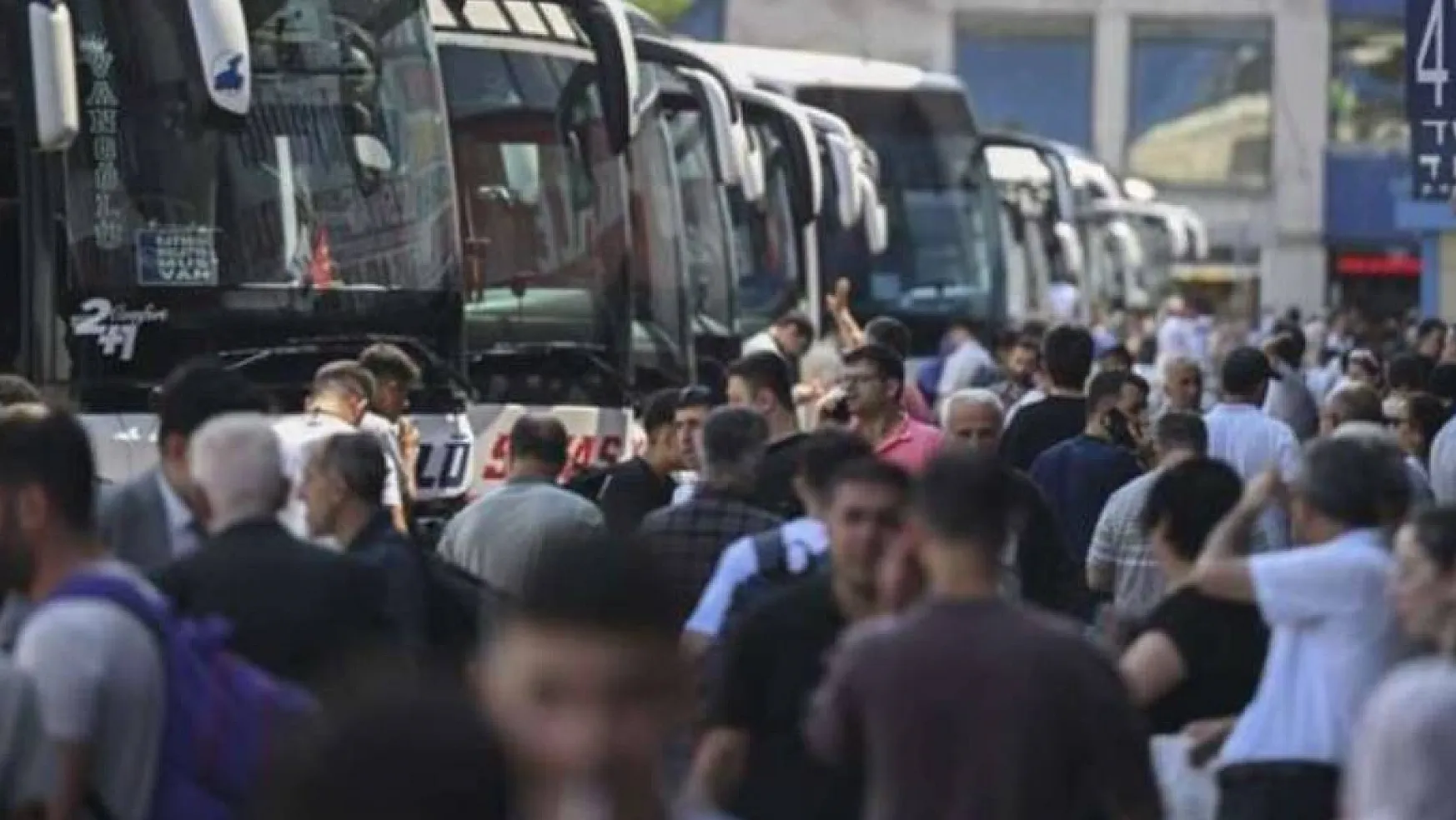 20 Milyon Kişi Seyahate Çıkacak Türkiye Bayramda Yer Değiştirecek