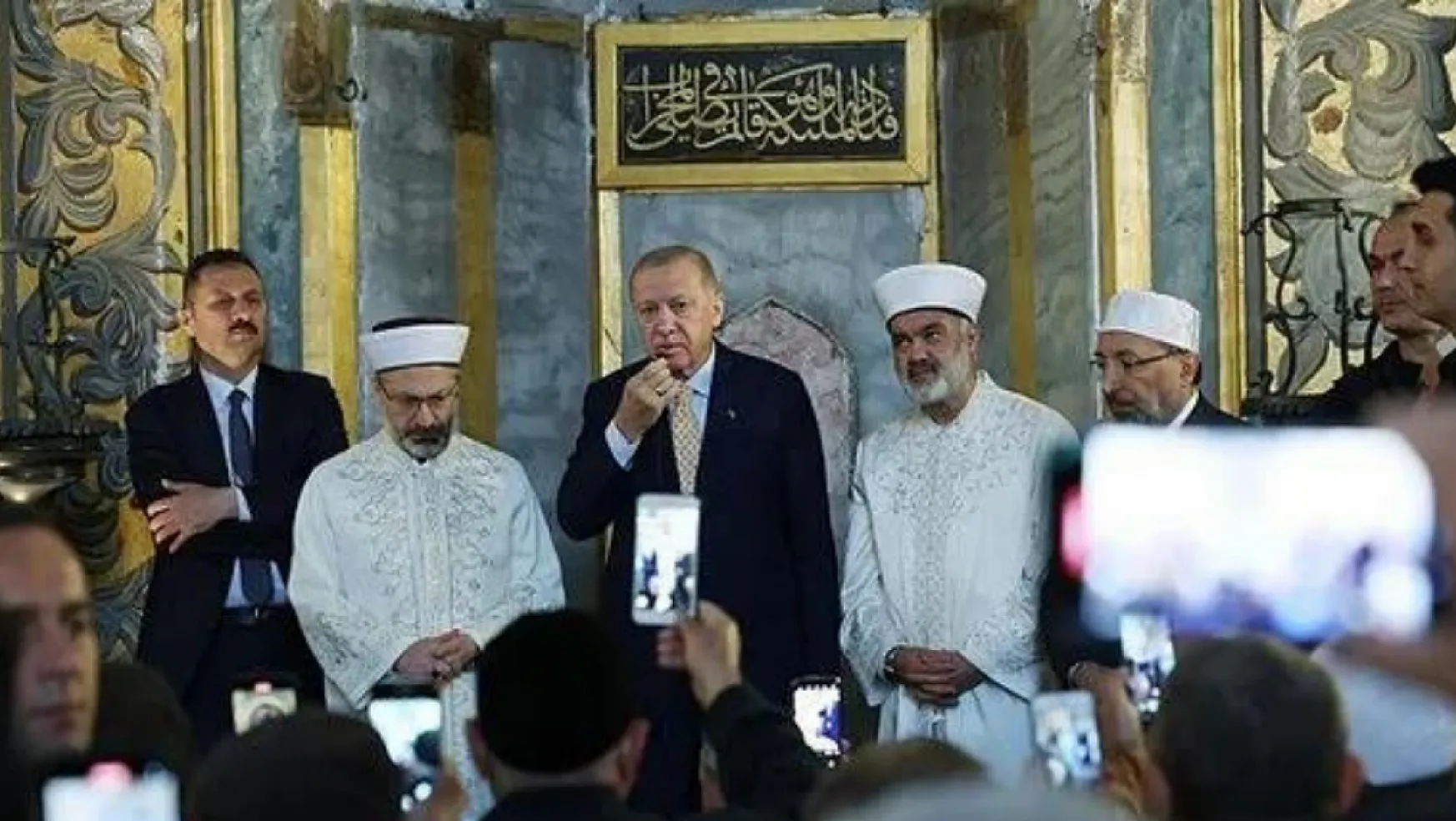 Cumhurbaşkanı Erdoğan'dan Hırka-i Şerif Ziyaretinde Birlik Mesajı