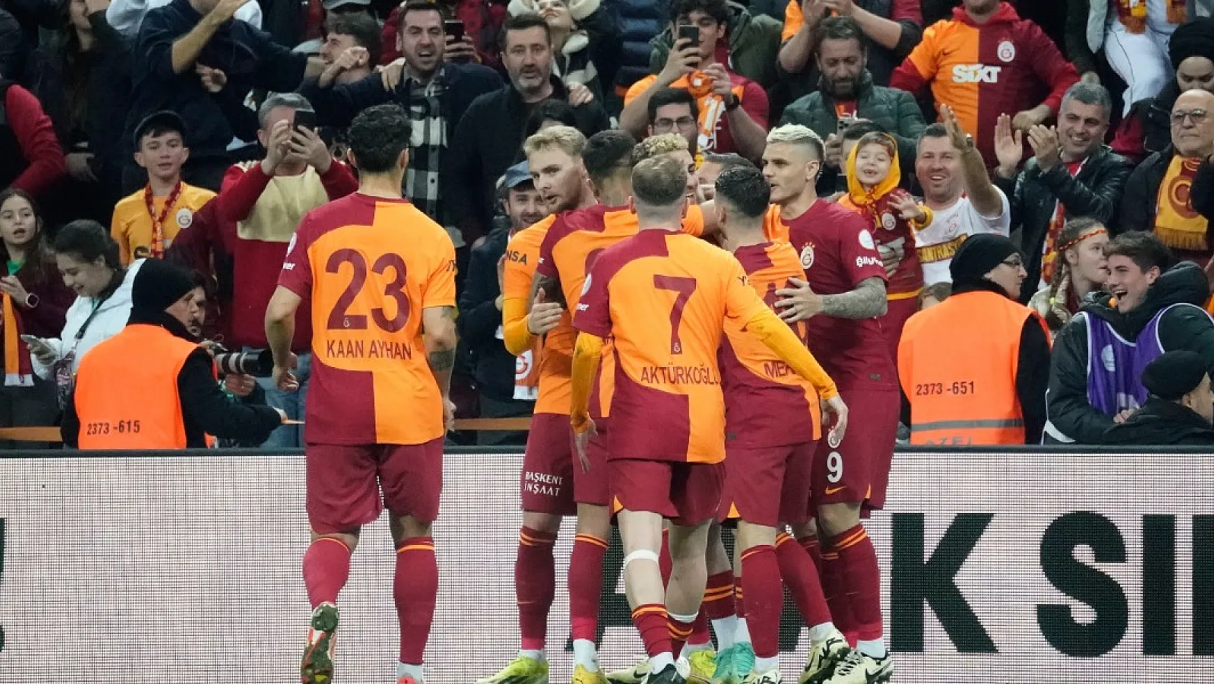 Galatasaray, Başakşehir Karşısında Zirve Yolunda Hata Yapmadı