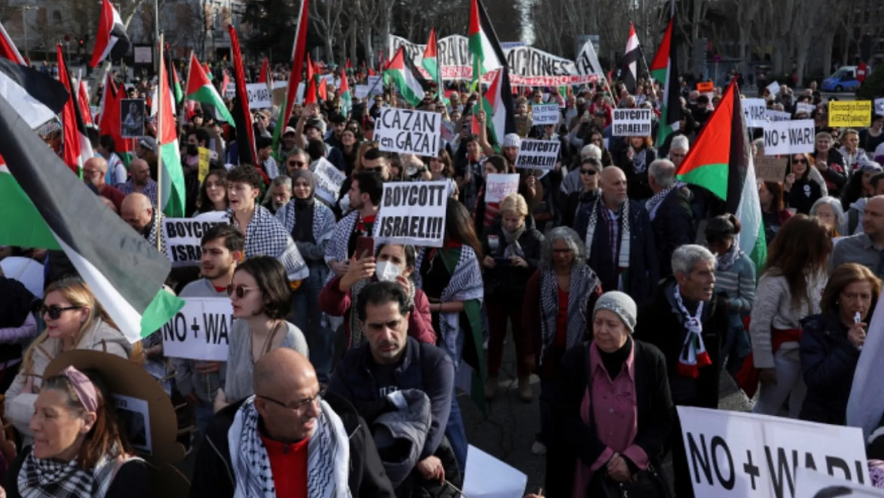 İspanya, Filistin İçin Sokaklara İndi