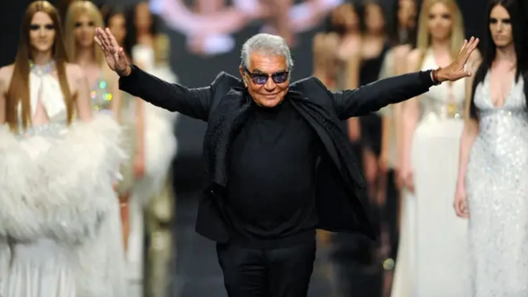 Roberto Cavalli Kimdir? Moda İkonu Hayatını Kaybetti
