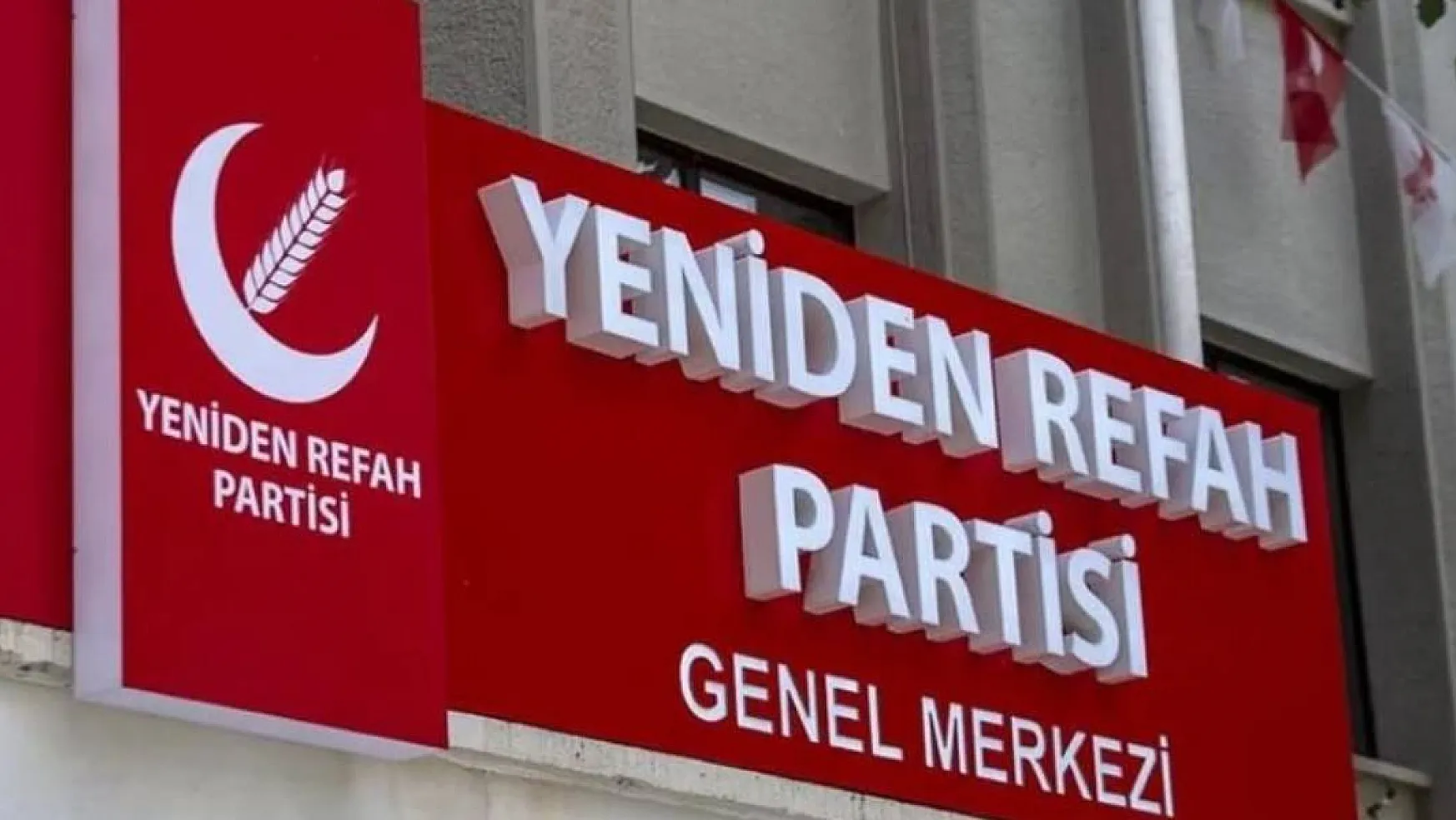 YRP İstanbul Adayı Altınöz'ün Cem Küçük'ün Programına Çıkması Engellendi