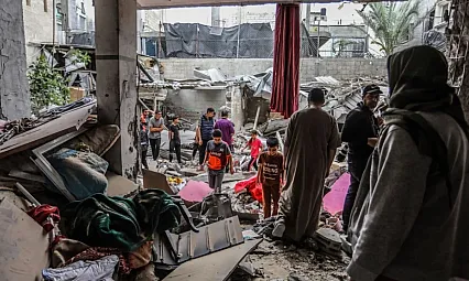 İsrail Refah'a Saldırdı 5 Çocuk Öldü